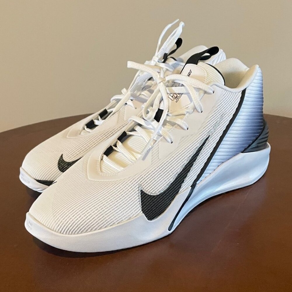Men's Nike G.T. Jump Academy Shoes Size 11 Brand New In Box